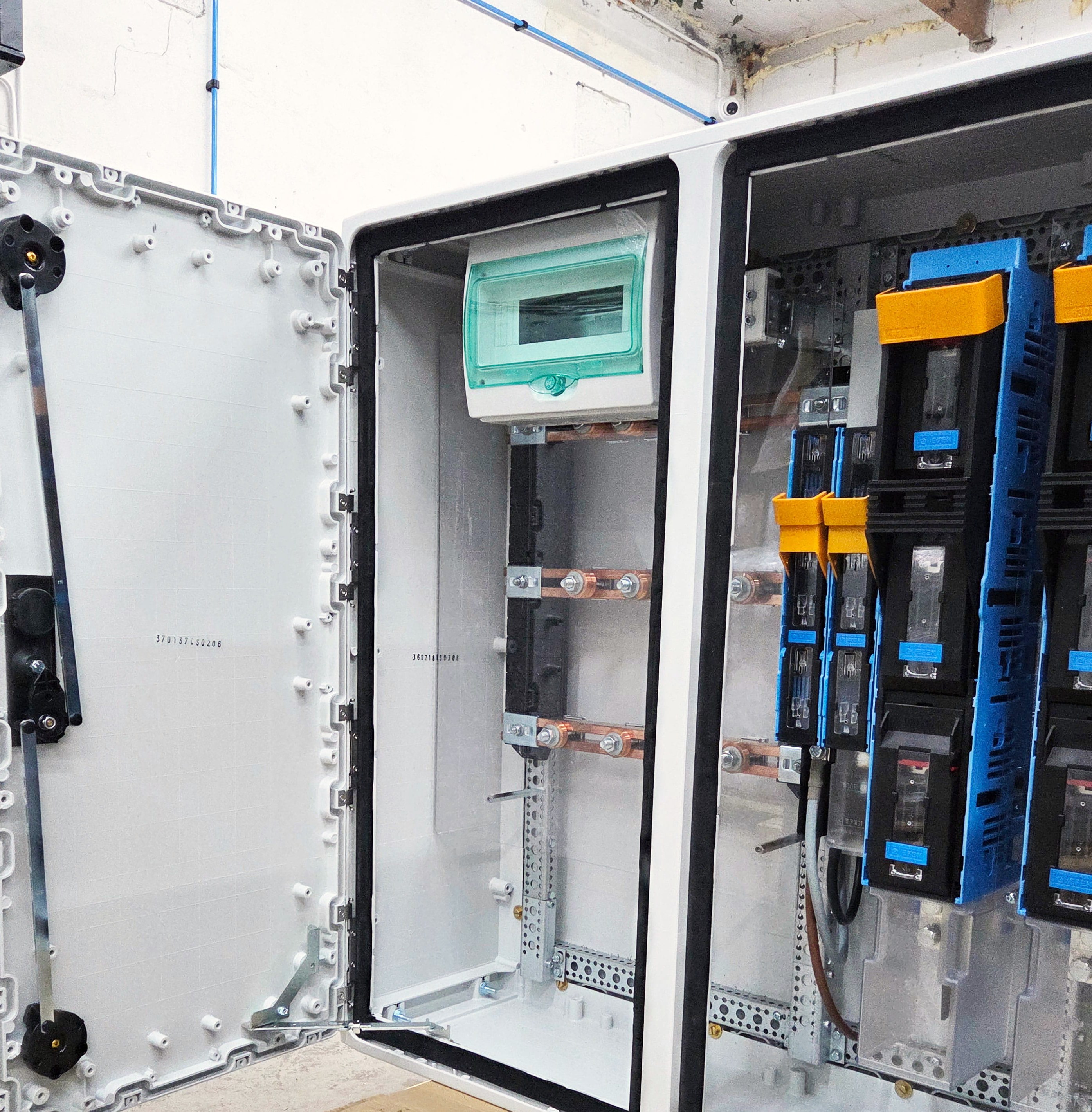 Wind Turbine Switchgear Internals